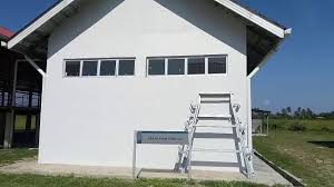 Reban amatlah penting dalam penternakan ayam kampung secara komersial. Reban Ayam Penelur Youtube