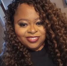 What churches in Macon or Warner Robins use the King James Bible and sing  traditional songs?