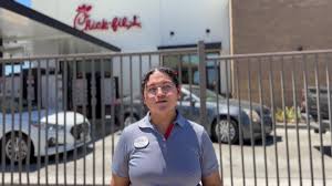 Behind the scenes 🎬 We get the pleasure to introduce Ashlyn Rosa one of  our FOH Team Leads here at Chick-fil-A! Director: Jordan T.A.S Post  prepared...