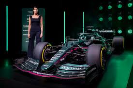 The aston martin name is back in grand prix racing. Aston Martin Kehrt Mit Sebastian Vettel In Die Formel 1 Zuruck Auto Medienportal Net