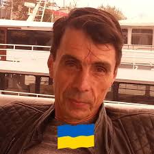 How to power Starlink mini with 12V in a van?