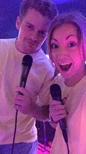 Austin Damron's Instagram, Twitter & Facebook