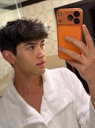 Stephen Oscar (@TheStephenOscar) • Facebook