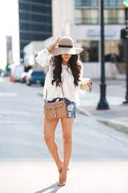 Floppy Hats Boyfriend Shorts The Sweetest Thing Outfits With Hats Floppy Hat Outfit Summer Floppy Hat Outfit