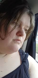 Katrina Ernst's Instagram, Twitter & Facebook