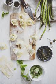 Pesto Tortellini With Asparagus And Capers Trendland Pesto Tortellini Recipes Food