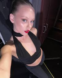 Lily Cochran's Instagram, Twitter & Facebook