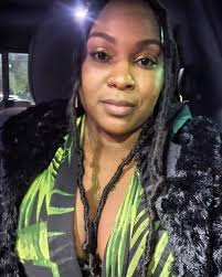 Thank You for accepting me to this group. I've been in Tampa for a while,  but just started getting out & social . Blessings and Prosperity for the  New Year 💜 🙏🏽