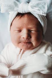 You are my sunshine, My only sunshine. You make me happy, When skies are  gray. You'll never know, dear How much I love you Please don't take My  sunshine away ❤️ Sweetheart,