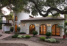 I Think It S Love Spanish Revival Home Hacienda Style Homes Spanish Style Homes
