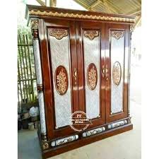 Fungsinya jelas untuk meletakkan pakaian atau barang berharga seperti cintin, atau yang lainnya. Lemari Baju Pakaian Kayu Jati Ukir Almari Pintu 3 Warna Kombinasi Harga Murah Promo Free Ongkir Shopee Indonesia