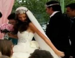 Povestea de viață a cameliei șucu include, pe lângă multe episoade de succes și reușite, infidelitate, trădare și divorț. Imagini Si Detalii De La Nunta Cristinei Fata Cameliei Sucu Tabu