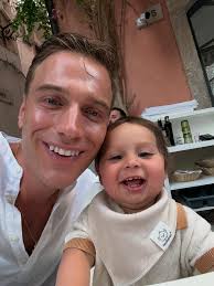 Life was good this July. Loving every step around Europe and LA ☀️