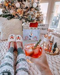I Watched Every Holiday Movie On Netflix These Are The 9 You Should Stream Holiday Movie Holiday Best Holiday Movies