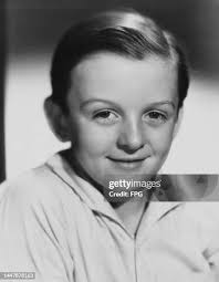 36 Jackie Searl Photos & High Res Pictures