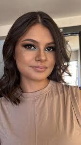 Bibi Silva's Instagram, Twitter & Facebook