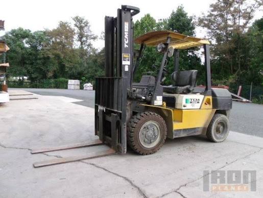 TCM FHD36Z9 Forklift