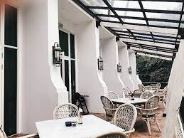 Candi gedong songo merupakan salah satu objek wisata sejarah yang cukup populer di kawasan bandungan, kabupaten semarang. Gedong Putih Di Bandung