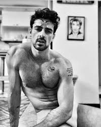 يشارك في بطولة الفيلم دنيا سمير غانم وصلاح عبد الله، وشادي خلف ولطفي لبيب. Insecret ÙÙŠÙ„Ù… 365 ÙŠÙˆÙ… Ø§Ù„Ù…Ø«ÙŠØ± Ù„Ù„Ø¬Ø¯Ù„