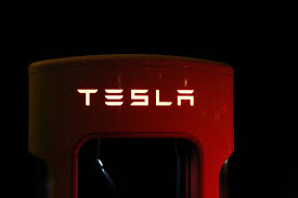 Just look for a bitcoin symbol next to the order button for how do i buy something from tesla with bitcoin? Tesla Verkauft 272 Millionen An Bitcoin Aber Elon Musk Hodlt Immer Noch