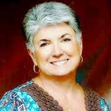 Vickie Brewster's Instagram, Twitter & Facebook