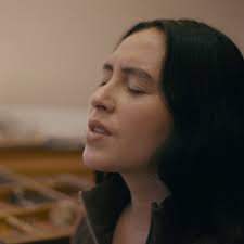 thank you all for the lovely reception to Sunrise Session III ☀️ i'm  thankful to all the artists and crew who made this a reality, especially  Sandrayati, who makes every day a