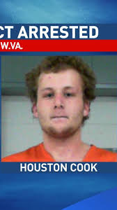 Suspect arrested in shooting that injured father, son in Huntington