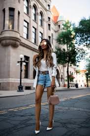 Through the years, gucci has crafted belts with details that fit a wide range of personal styles, sizes, and shapes. My Guide To Buying A Gucci Belt Mia Mia Mine