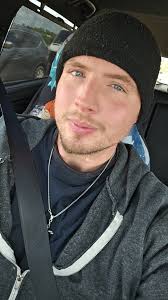 Evening, I'm going to presume I'm a lot older than most of you with me  being a father of 8 and grandfather of 2 however I have recently discovered  forza and online