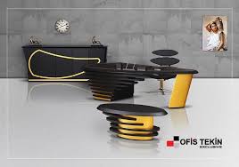 ofislerde kullanilan sari renk secici ve dikkat cekiciligin ifadesidir calismalarinizi ve yaraticiliginizi on plana cikaran bir renkt mobilya ofisler renkler