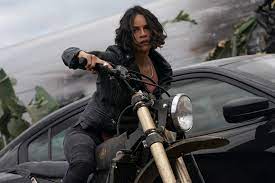 Vin diesel, michelle rodriguez, john cena and others. Halalos Iramban 9