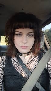 Assessing a woman's potential as a partner based