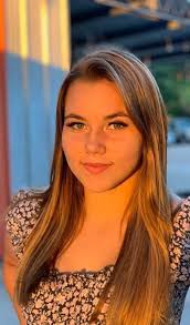 Destin High School class of 2025 cap throw.