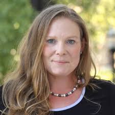 Kim Thrower's Instagram, Twitter & Facebook