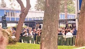 Greve Totale Au College Saint Exupery A Ormesson Sur Marne 94 Citoyens