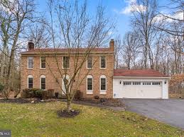 619 Tanglewood Dr, Sykesville, MD 21784 | Zillow