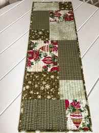 Reversible Quilted Christmas Table Runner Table By Lawsoncreations With Images Christmas Table Runner Christmas Table Table Runner Pattern