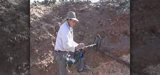 Take adventage of our ultimate metal detecting guide for beginners. How To Find Desert Gold With Or Without A Metal Detector Entrepreneurism Wonderhowto