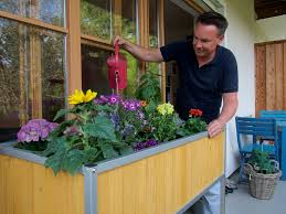 Klapptisch selber bauen balkon booxpw. Hochbeet Fur Den Balkon Selber Bauen Anleitung Und Tipps Heimwerkertricks Net