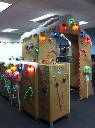 Whether you prefer traditional decor or something a bit more out there, we guarantee you'll to get every inch of your home into the holiday spirit, take a cue from these creative and festive decorating ideas for spaces big and small. Pin By Julie Logan On Smile Office Christmas Decorations Christmas Cubicle Decorations Christmas Desk Decorations