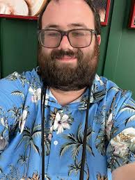 I am loving this shirt 😍 I also got the leather leggings and I love those  also!