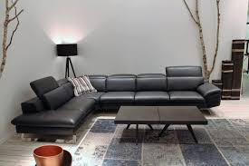 Axel ist ein sofa mit verschiebbarer rückenlehne und mit hohem kufengestell. Ecksofa Aus Leder Mit Verstellbarer Ruckenlehne Idfdesign