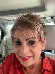 Change the way you see your hair — not the hair itself. It's not a problem  to fix, it's a beauty to understand. 💖👍💇‍♀️