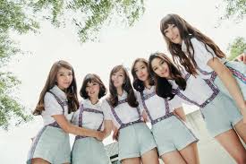 Yerin, sowon the position of yerin in gfriend is mainly sub vocalist. K Pop Girl Group Gfriend To Present First Online Concert Entertainment The Jakarta Post