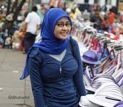 Sign up to get tweets about the topics you follow in your home timeline. Cder Ndut On Twitter Cantik Miiiinnn Hijabershot Jilbab Kacamata Hot Http T Co Sdv2nrecx4 Http T Co Qzdibffplu Twitter