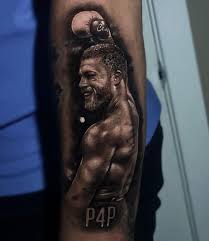 18 июля 1990 | 30 лет. Eddy Reynoso Displays His Tattoo World Boxing Council