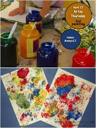 Foil Imprint Art To Celebrate Artsy Thursday Of Naeyc S Week Of The Young Child Child Activities Preschool Young Kids Activities Food Activities For Toddlers