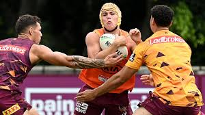 Rookie warriors superstar reece walsh has been confirmed as queensland's new fullback for state walsh has been in scintillating form for new zealand since switching clubs from brisbane, scoring. Nrl 2021 Reece Walsh Warriors Deal Delayed As Paul Turner Refuses Broncos Transfer