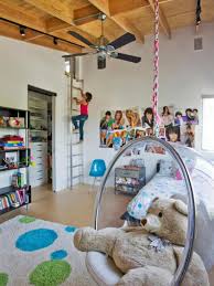 To get some game room ideas for kids and adults alike, check out these examples and take notes, so you can make yours the very best entertainment space in the neighborhood. Decorating Ideas For Fun Playrooms And Kids Bedrooms Diy