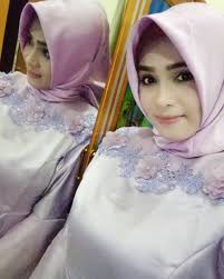 Jun 05, 2021 · botol viral di tiktok bangladesh botol di mausikin ini adalah seorang wanita yag serabi lempitnya dimasuki botol oleh 4 orang peria dan 1 wanita. Jilbob Twitter